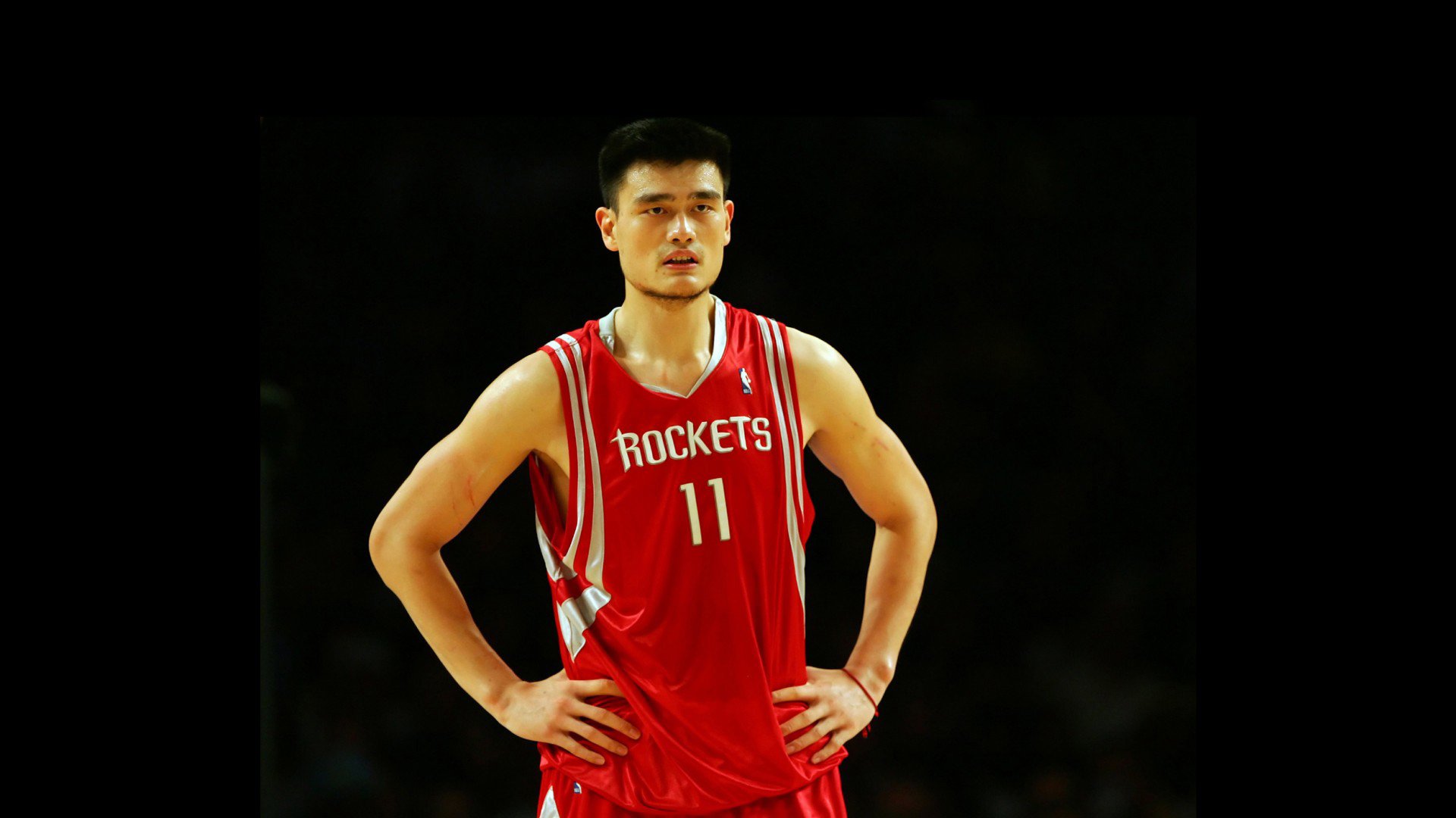 传奇谢幕！足球巨星李明举行盛大退役仪式