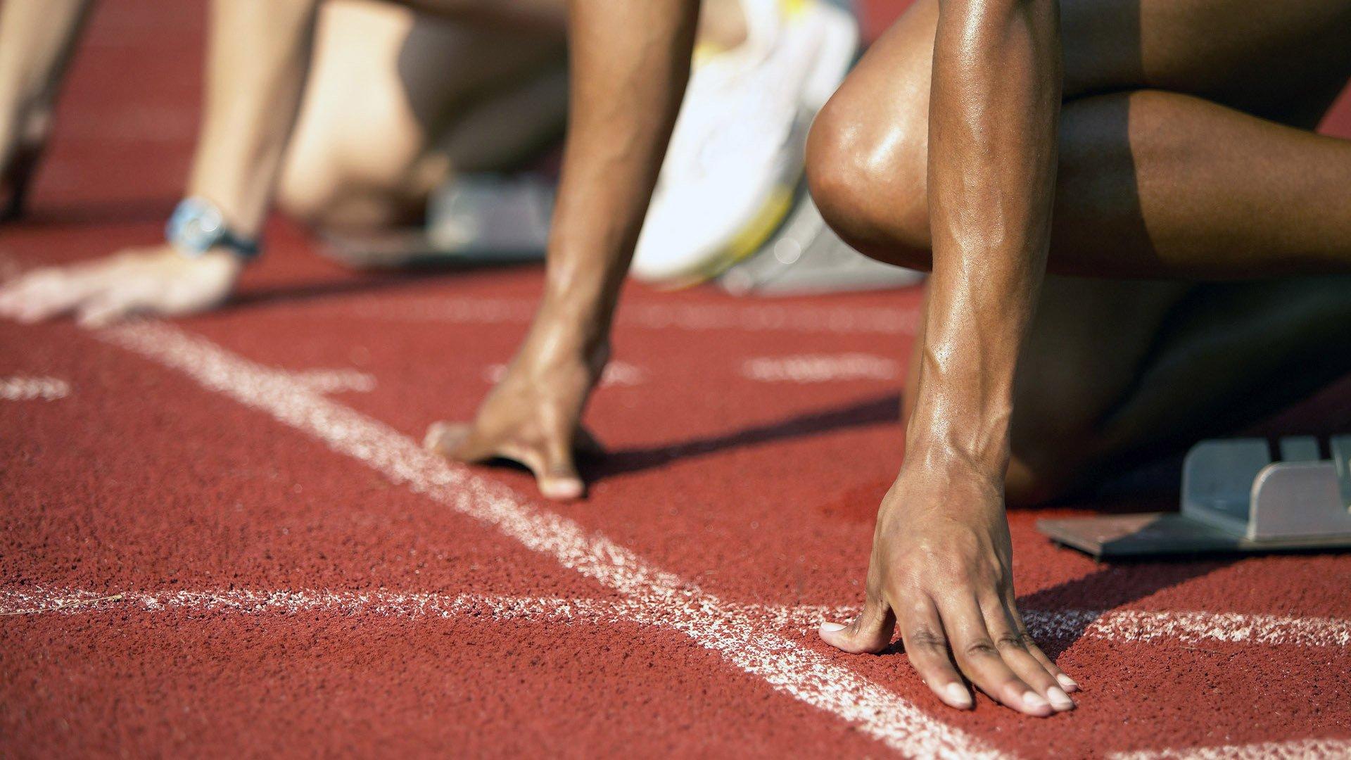 天赋难掩体系之殇，火箭后场新星陷定位迷思，先发控卫之职成转型阵痛